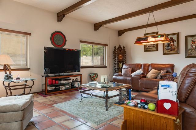4121 Glen Canyon Road NE, Albuquerque, NM 87111