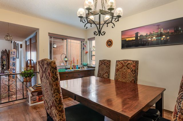 4121 Glen Canyon Road NE, Albuquerque, NM 87111