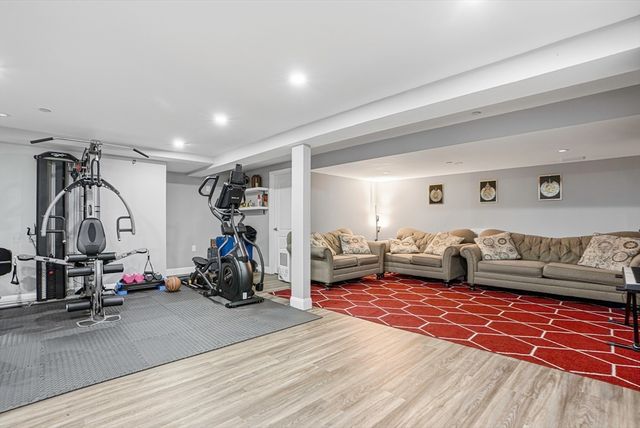 11 Crispwater Way 11, Hopkinton, MA 01748