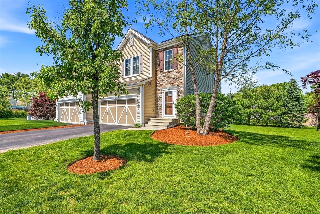 11 Crispwater Way 11, Hopkinton, MA 01748