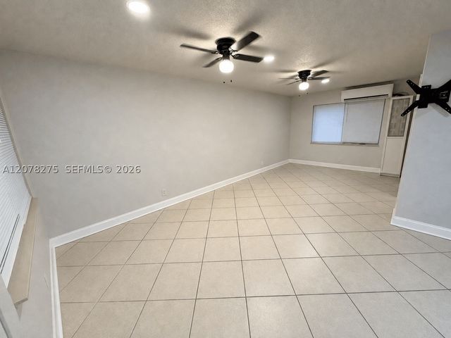 2000 Buchanan St 4, Hollywood, FL 33020