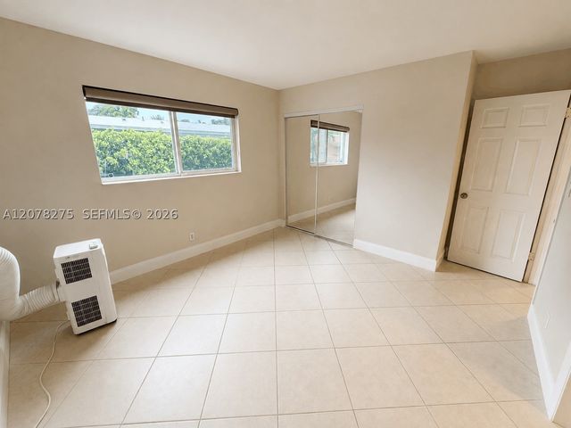 2000 Buchanan St 4, Hollywood, FL 33020