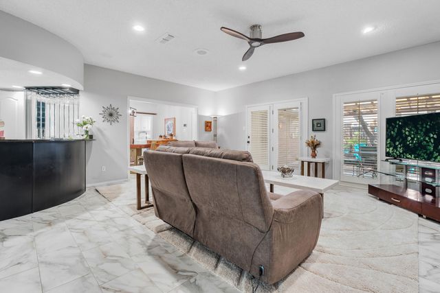 9306 Nashville Avenue, Lubbock, TX 79423