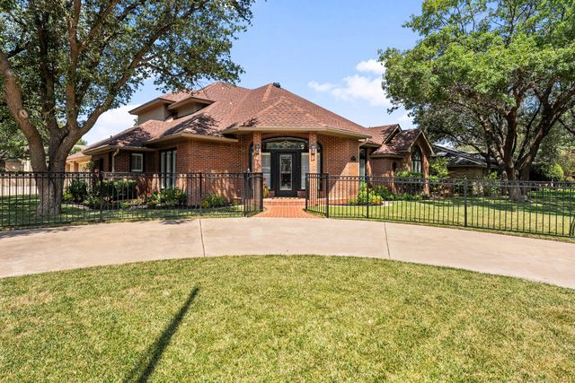 9306 Nashville Avenue, Lubbock, TX 79423