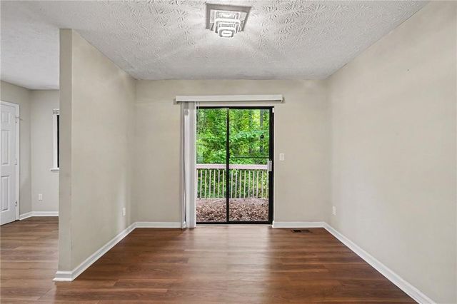 6092 Leverett Drive, Lithonia, GA 30038