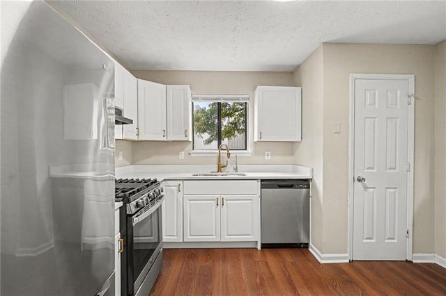 6092 Leverett Drive, Lithonia, GA 30038