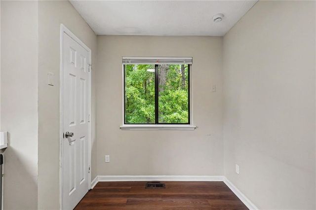 6092 Leverett Drive, Lithonia, GA 30038