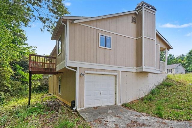 6092 Leverett Drive, Lithonia, GA 30038