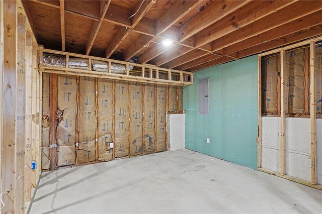 6092 Leverett Drive, Lithonia, GA 30038