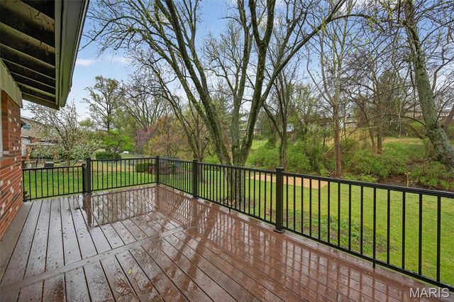 2701 Westminister Drive, St Charles, MO 63301