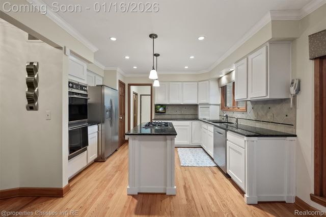 9150 Chubb Road, Salem Township, MI 48167