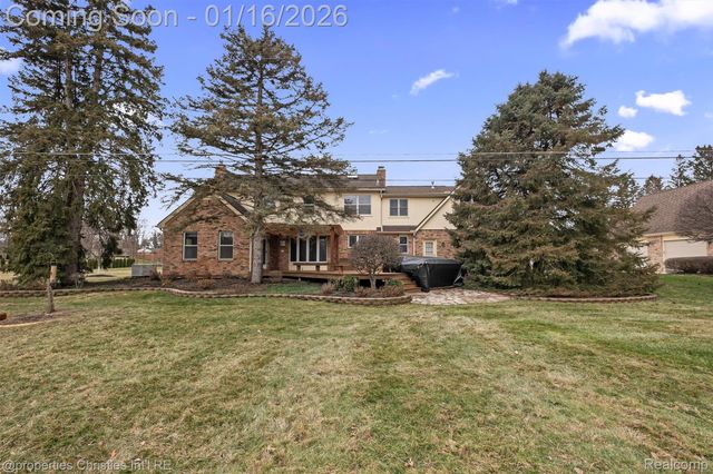 9150 Chubb Road, Salem Township, MI 48167