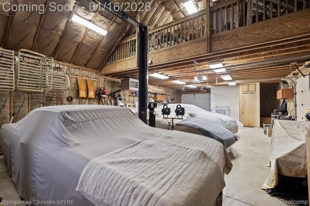 9150 Chubb Road, Salem Township, MI 48167