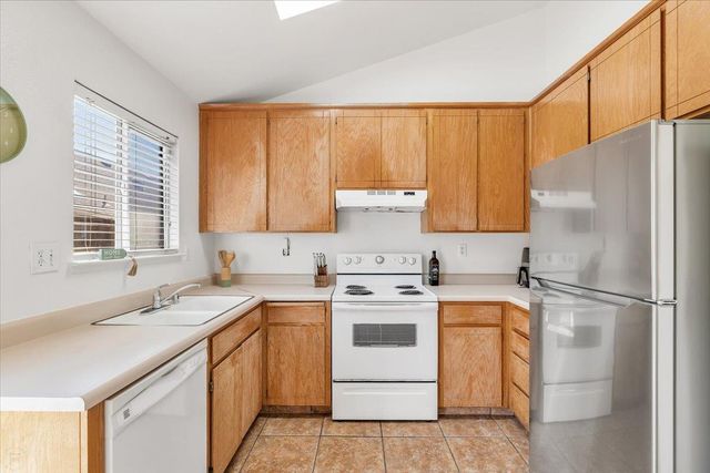 3004 Woodrose Ct, Modesto, CA 95350