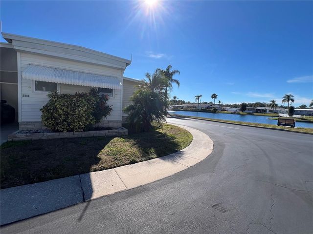 1500 COUNTY ROAD 1 285, Dunedin, FL 34698