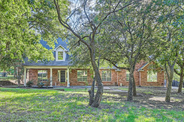 618 Oak Tree Cove, Cedar Hill, TX 75104