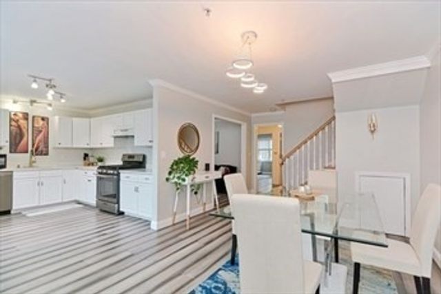603 Revere Beach Pkwy 603, Revere, MA 02151