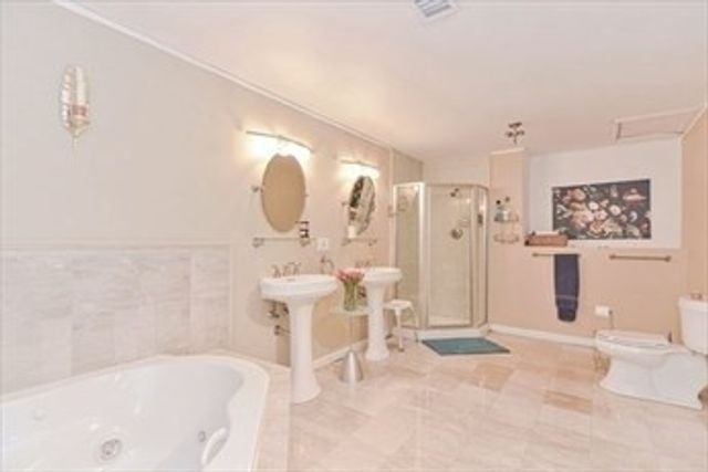 603 Revere Beach Pkwy 603, Revere, MA 02151
