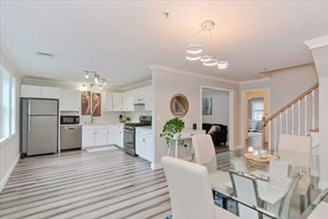 603 Revere Beach Pkwy 603, Revere, MA 02151