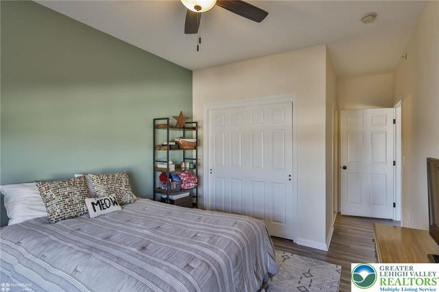 927 Eden Terrace, Easton, PA 18042