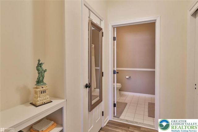 927 Eden Terrace, Easton, PA 18042