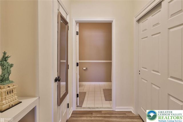 927 Eden Terrace, Easton, PA 18042