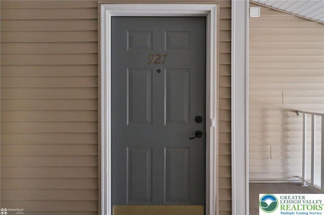 927 Eden Terrace, Easton, PA 18042