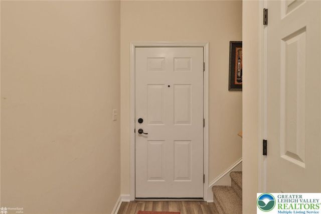 927 Eden Terrace, Easton, PA 18042