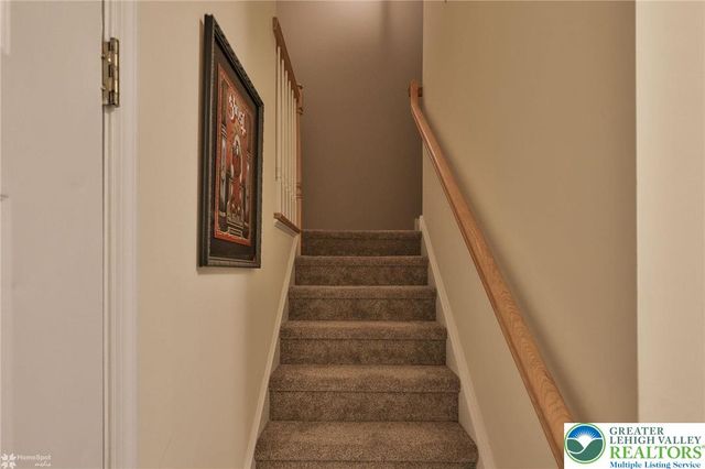 927 Eden Terrace, Easton, PA 18042