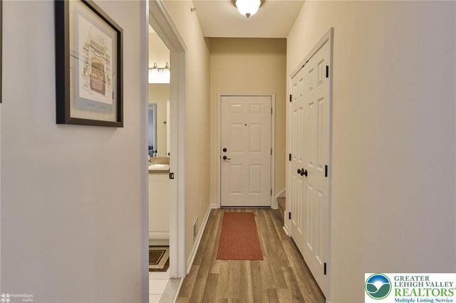 927 Eden Terrace, Easton, PA 18042