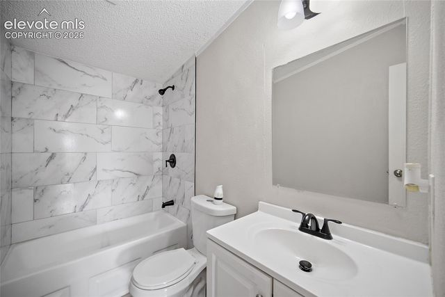 1705 Graham Avenue, Pueblo, CO 81003