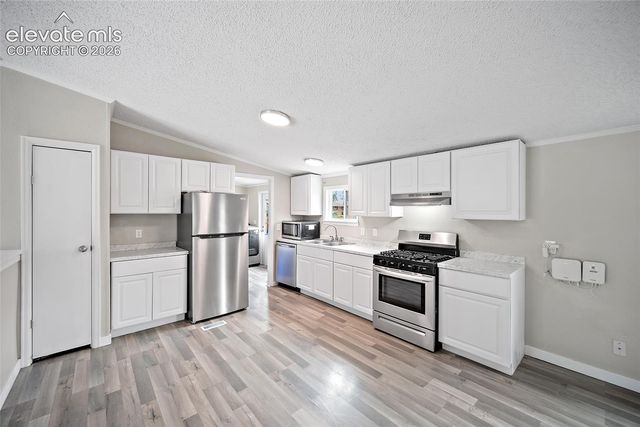 1705 Graham Avenue, Pueblo, CO 81003
