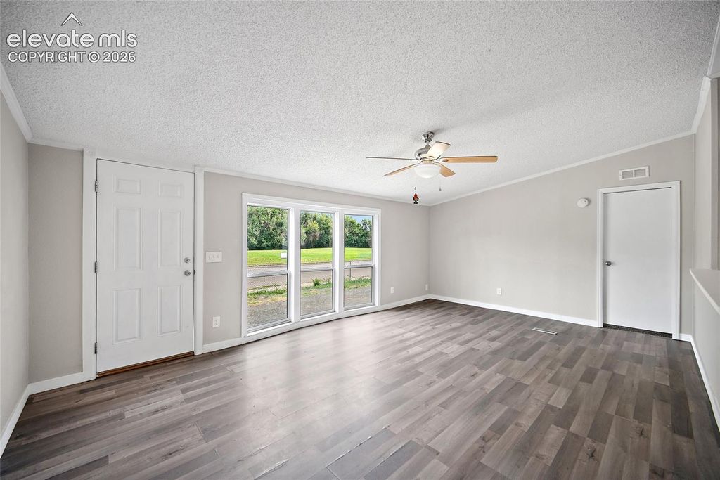 1705 Graham Avenue, Pueblo, CO 81003 — photo 4