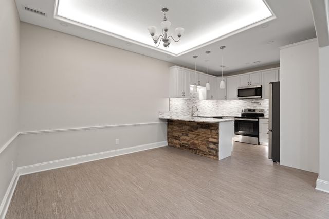 33787 S 650 Road, Jay, OK 74346