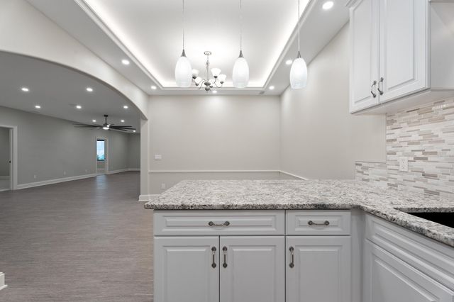 33787 S 650 Road, Jay, OK 74346