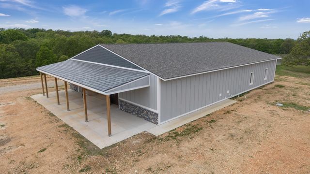 33787 S 650 Road, Jay, OK 74346