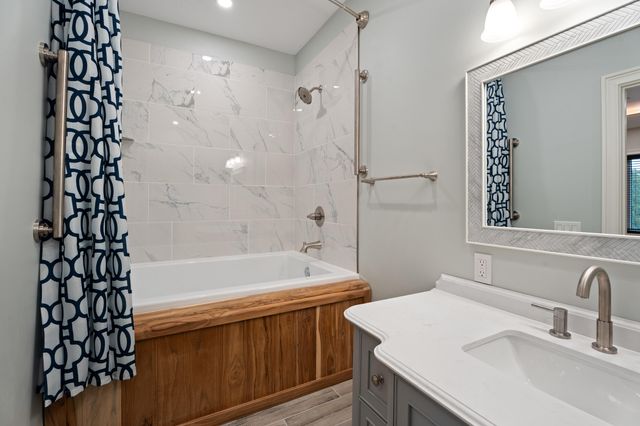 33787 S 650 Road, Jay, OK 74346