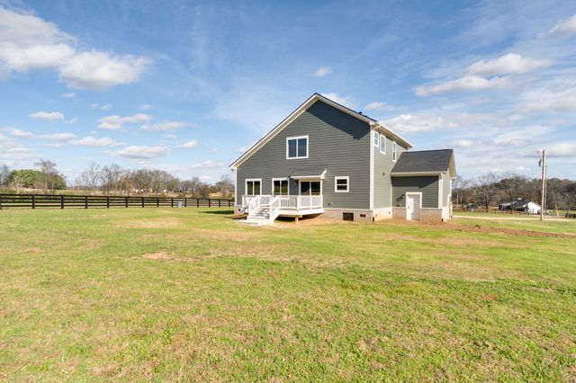 3327 Booker Ridge Rd, Mount Pleasant, TN 38474