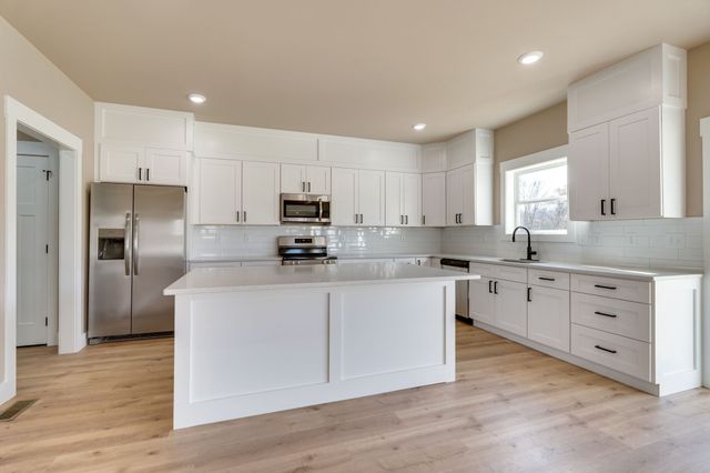 3327 Booker Ridge Rd, Mount Pleasant, TN 38474