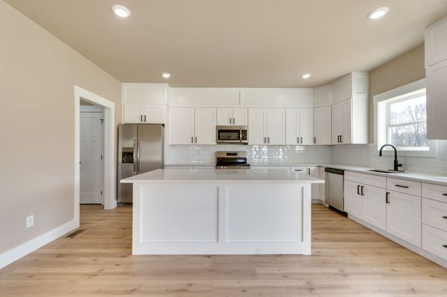 3327 Booker Ridge Rd, Mount Pleasant, TN 38474