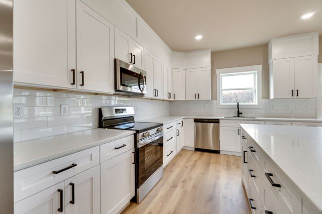 3327 Booker Ridge Rd, Mount Pleasant, TN 38474