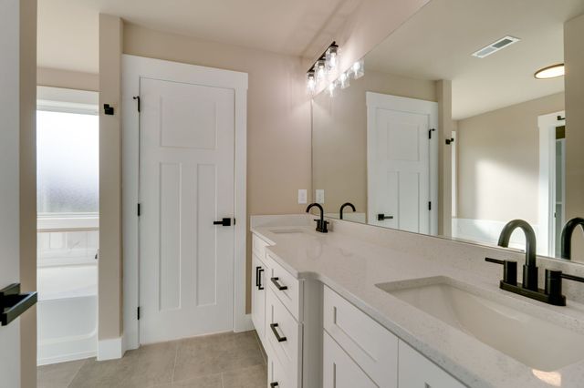 3327 Booker Ridge Rd, Mount Pleasant, TN 38474