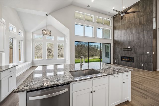 4913 Meadow Creek Drive, Mckinney, TX 75070