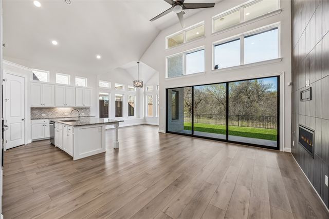 4913 Meadow Creek Drive, Mckinney, TX 75070