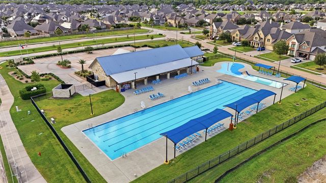 404 Westwood Drive, League City, TX 77573