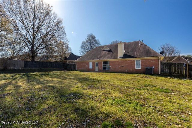 2334 Heather Ridge, Southaven, MS 38671