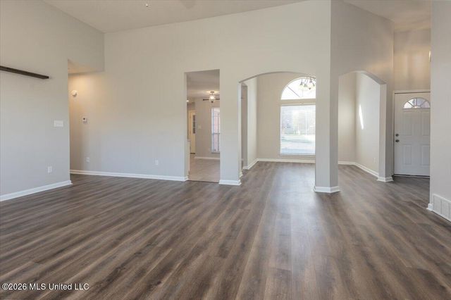 2334 Heather Ridge, Southaven, MS 38671