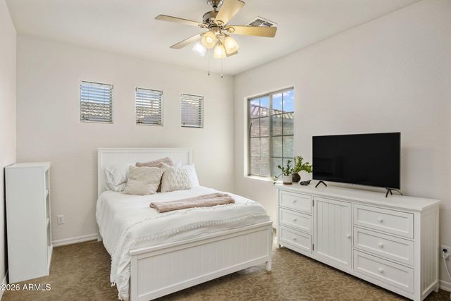 3980 E ROBIN Lane, Phoenix, AZ 85050