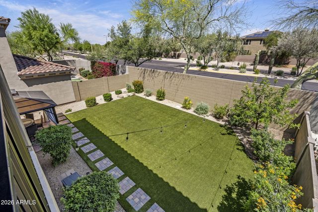 3980 E ROBIN Lane, Phoenix, AZ 85050