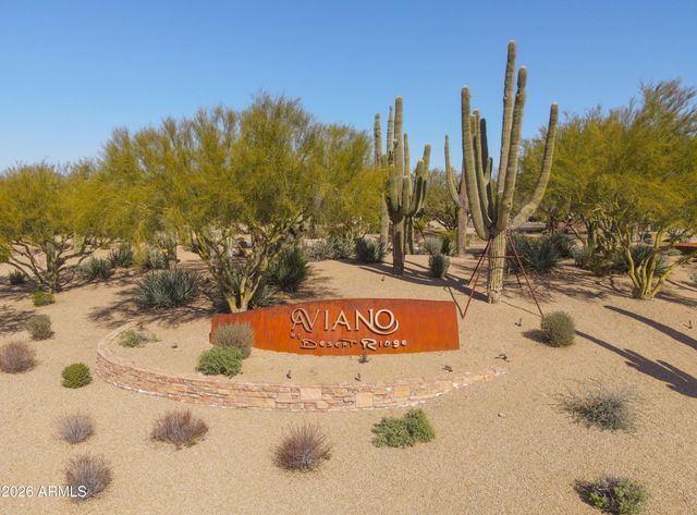 3980 E ROBIN Lane, Phoenix, AZ 85050